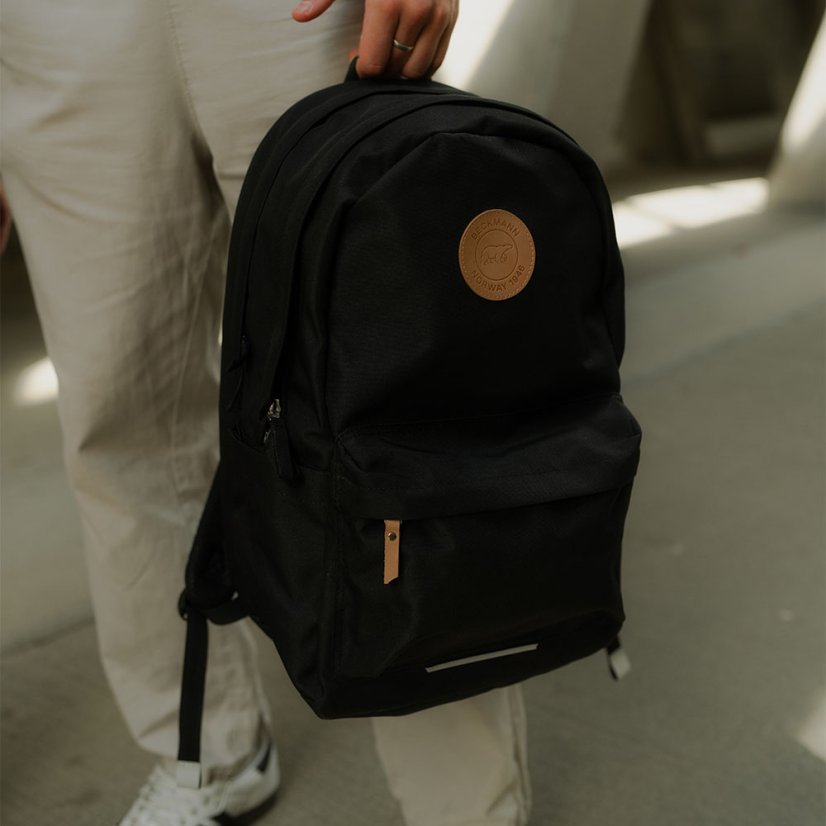 Batoh City Dusty Black 30l BECKMANN