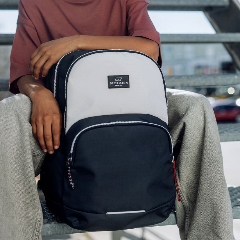 Školský batoh Sport Navy White 30l BECKMANN