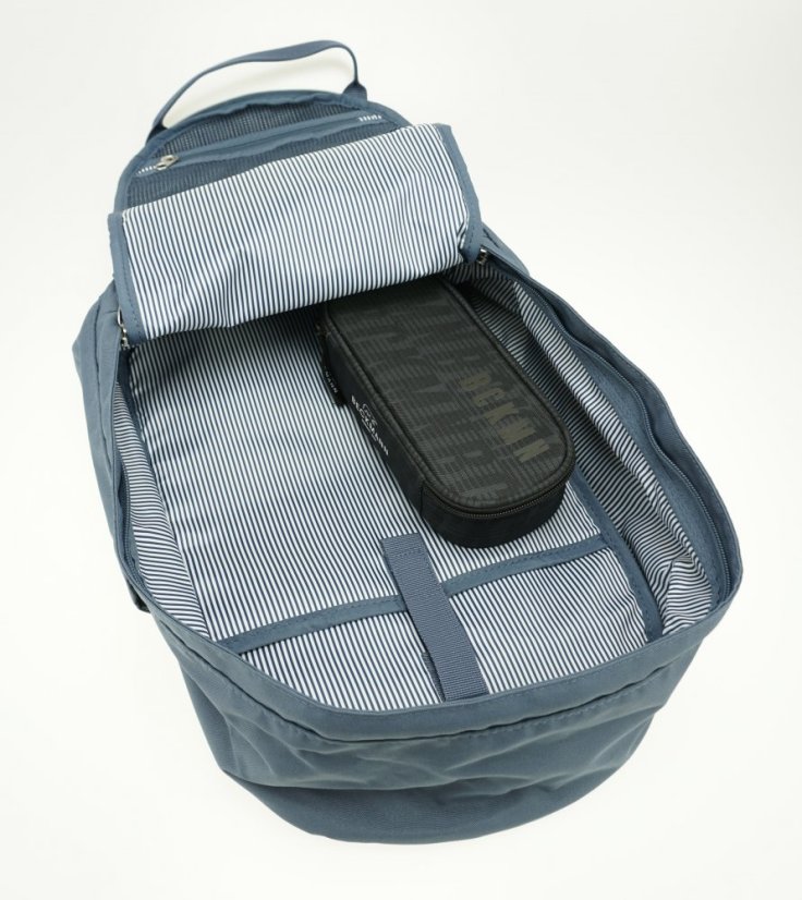 Městský batoh Light Blue Fade 20l BECKMANN 2025