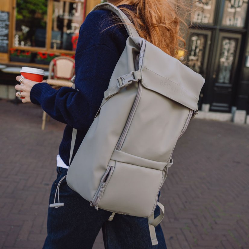 Batoh Street Light Warm Grey BECKMANN