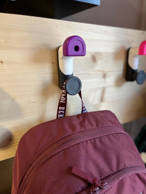 Háčik na tašku Violet SafeHook